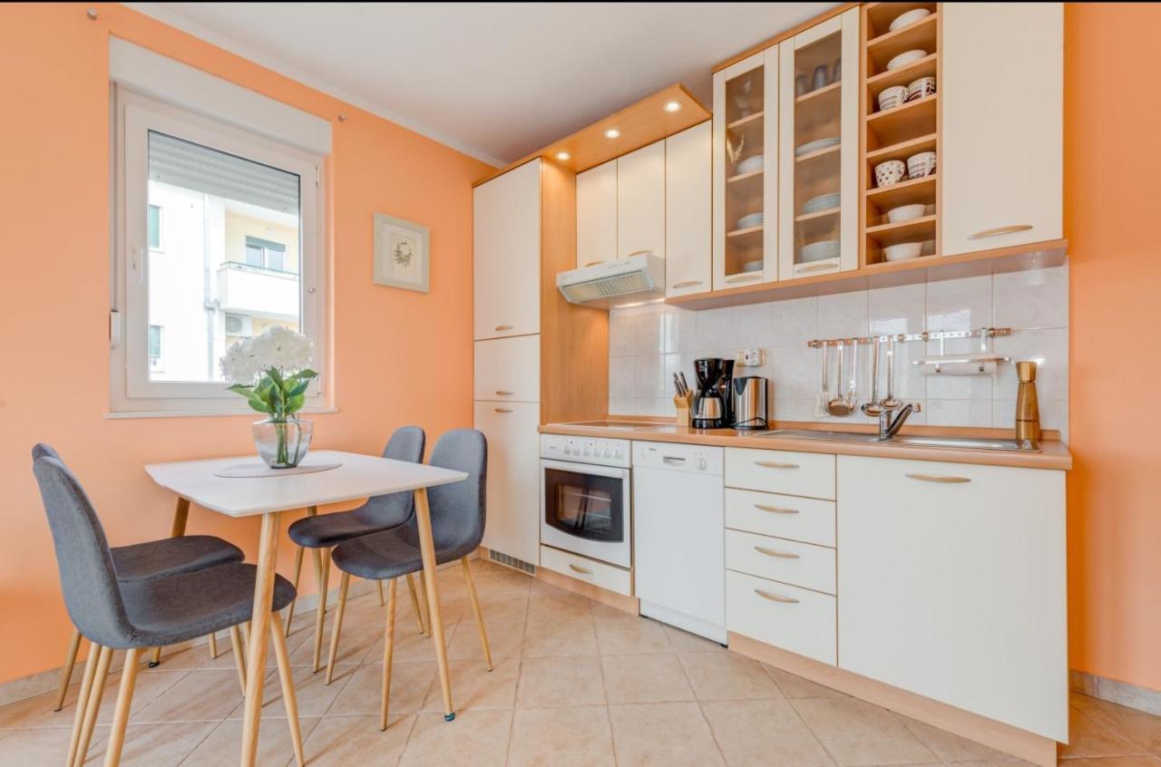 The Best Old Town View Apartment, 5 Min Walk, Parking Trogir Exterior foto
