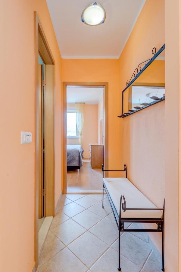 The Best Old Town View Apartment, 5 Min Walk, Parking Trogir Exterior foto